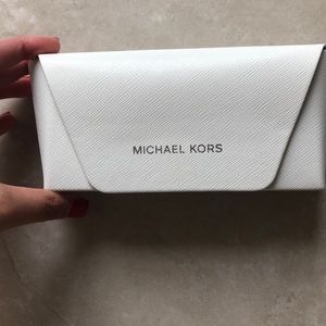 Beautiful black Michael Kors sunglasses!